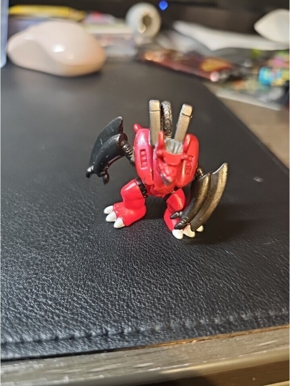 2001 Digimon Digital Monsters 1.5" Wargrowlmon Mini Figure H-T Bandai
